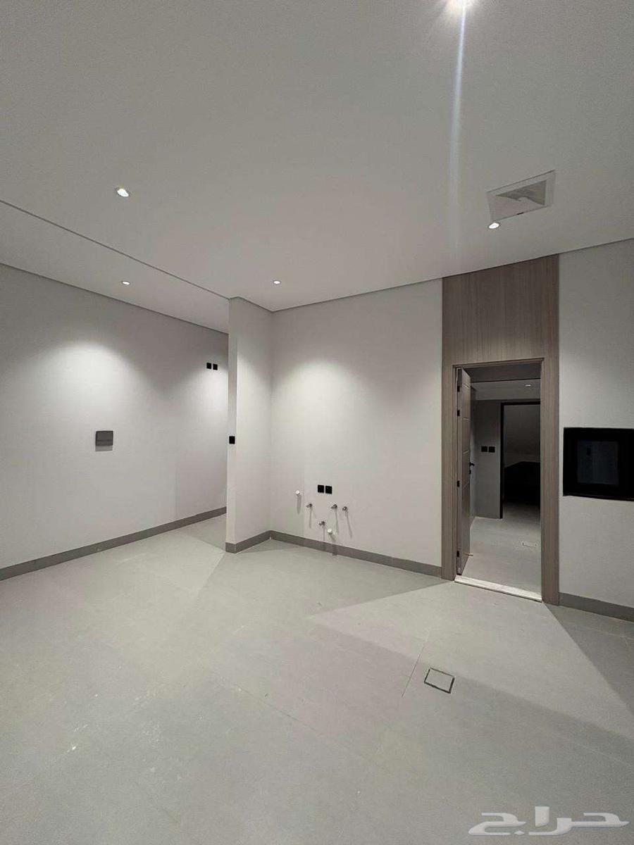 فيلا 5 غرف في مذينب 26