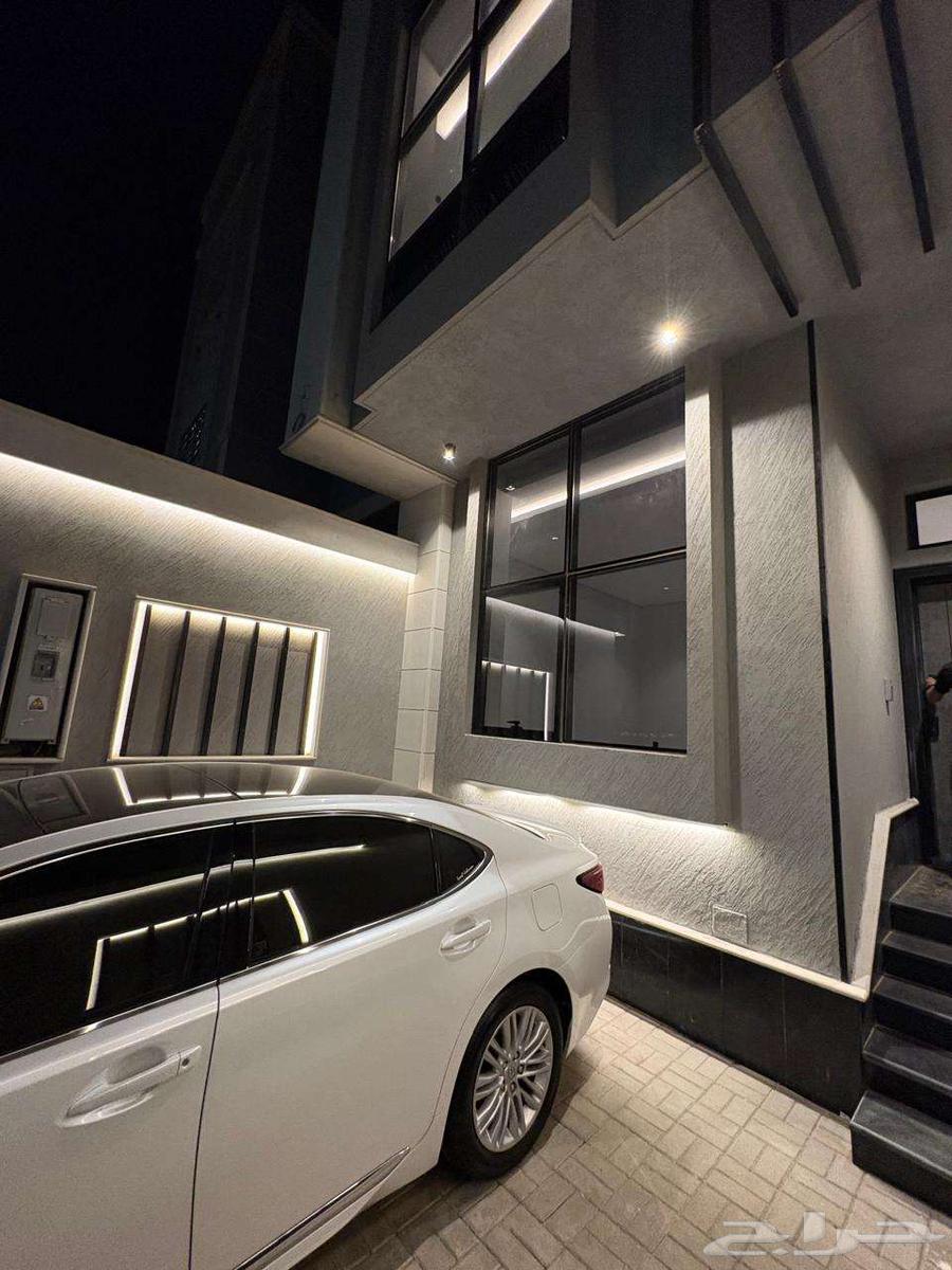 فيلا 5 غرف في مذينب 10