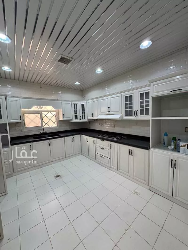 شقة 4 غرف في الرمال 2