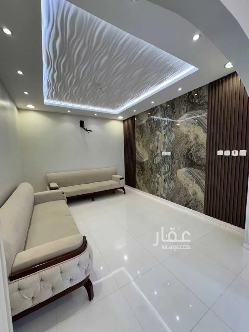 شقة 4 غرف في الرمال 5