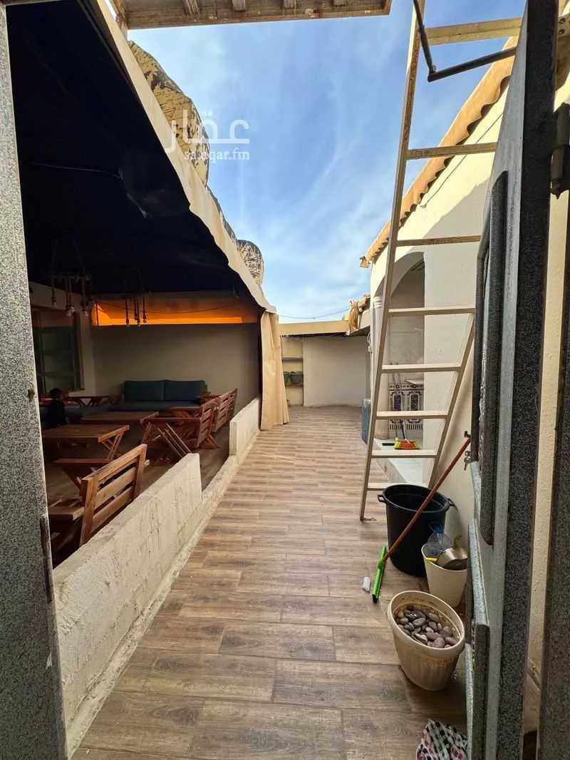 شقة 4 غرف في الرمال 7