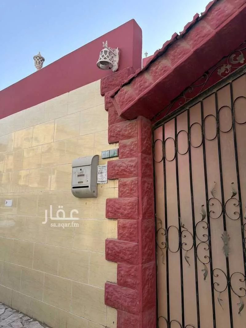 فيلا 7 غرف في مشرفة 5