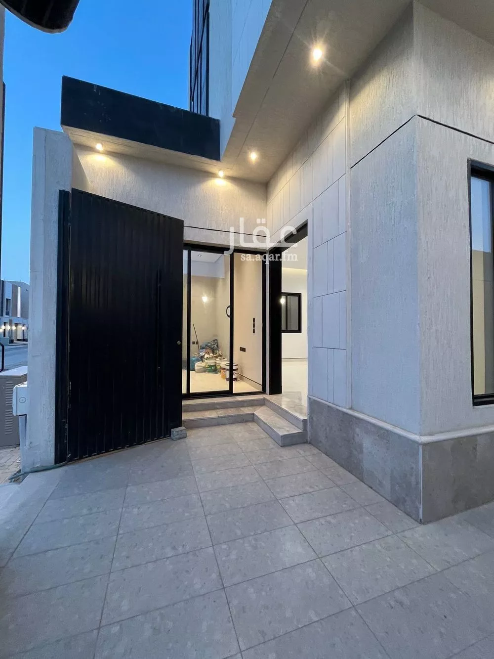 فيلا 5 غرف في الجنادرية 11