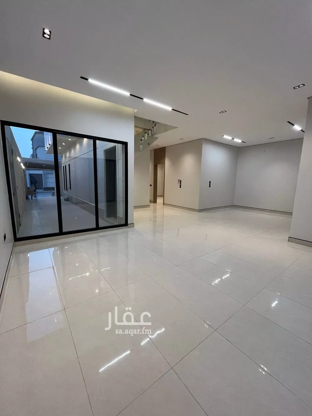 فيلا 5 غرف في الجنادرية 26