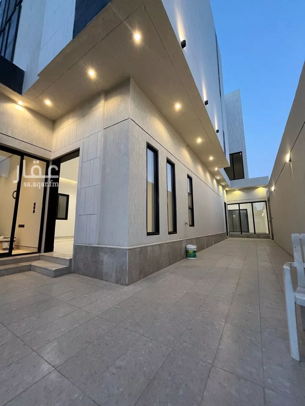 فيلا 5 غرف في الجنادرية 7