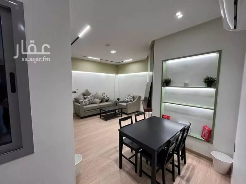 شقة 1 غرف في الريان 4