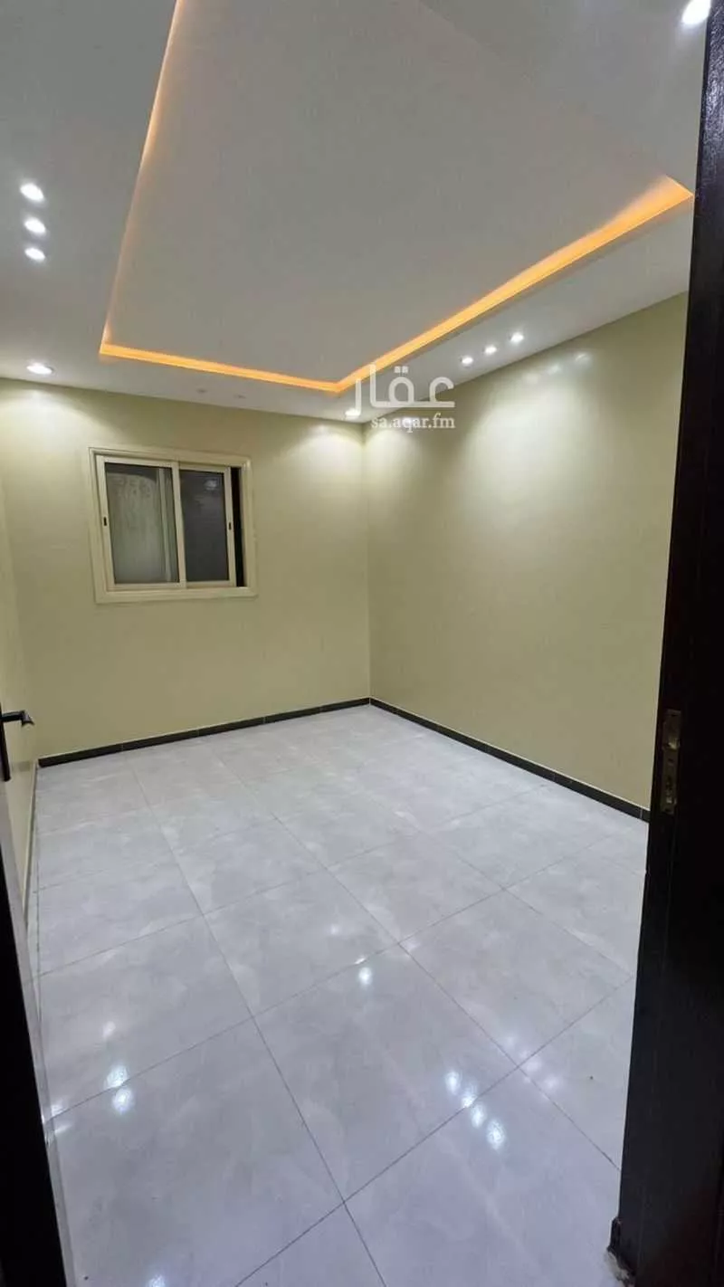 شقة 3 غرف في الرمال 6