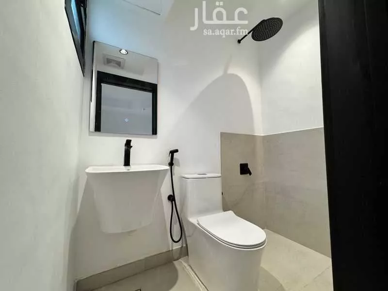 شقة 1 غرف في الملقا 6