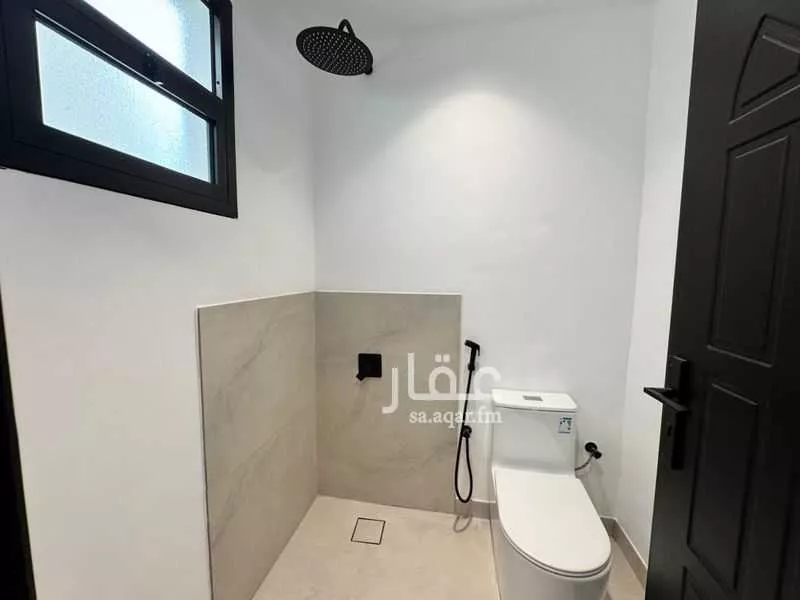 شقة 1 غرف في الملقا 6