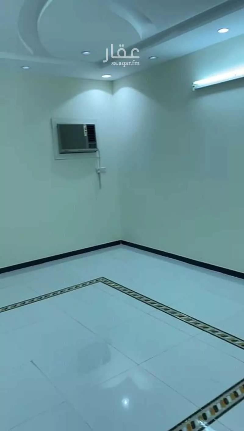 شقة 5 غرف في الملك فهد 6