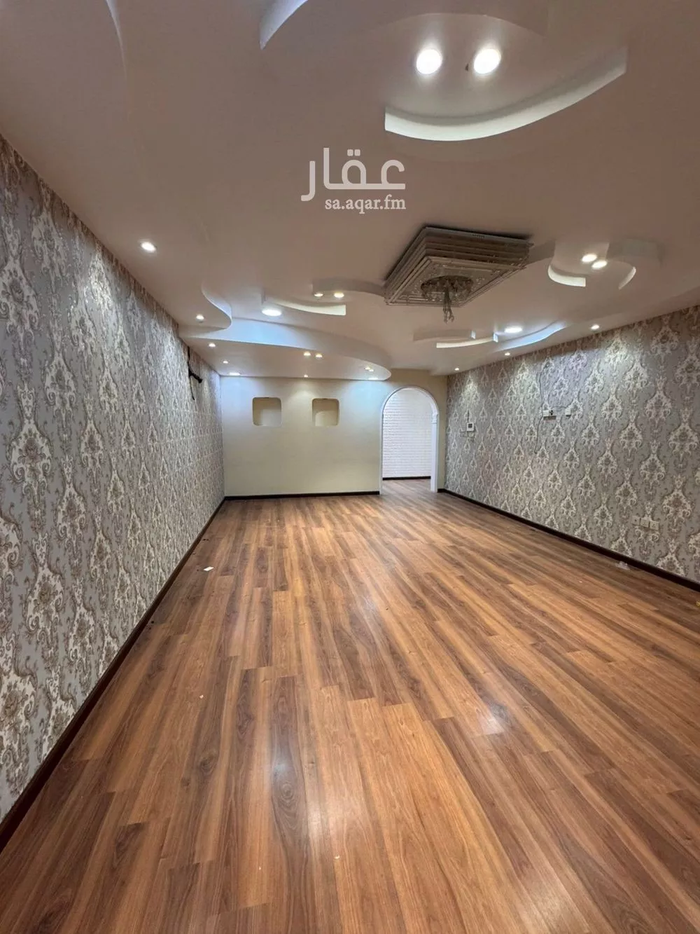 دور 5 غرف في الجسر 15