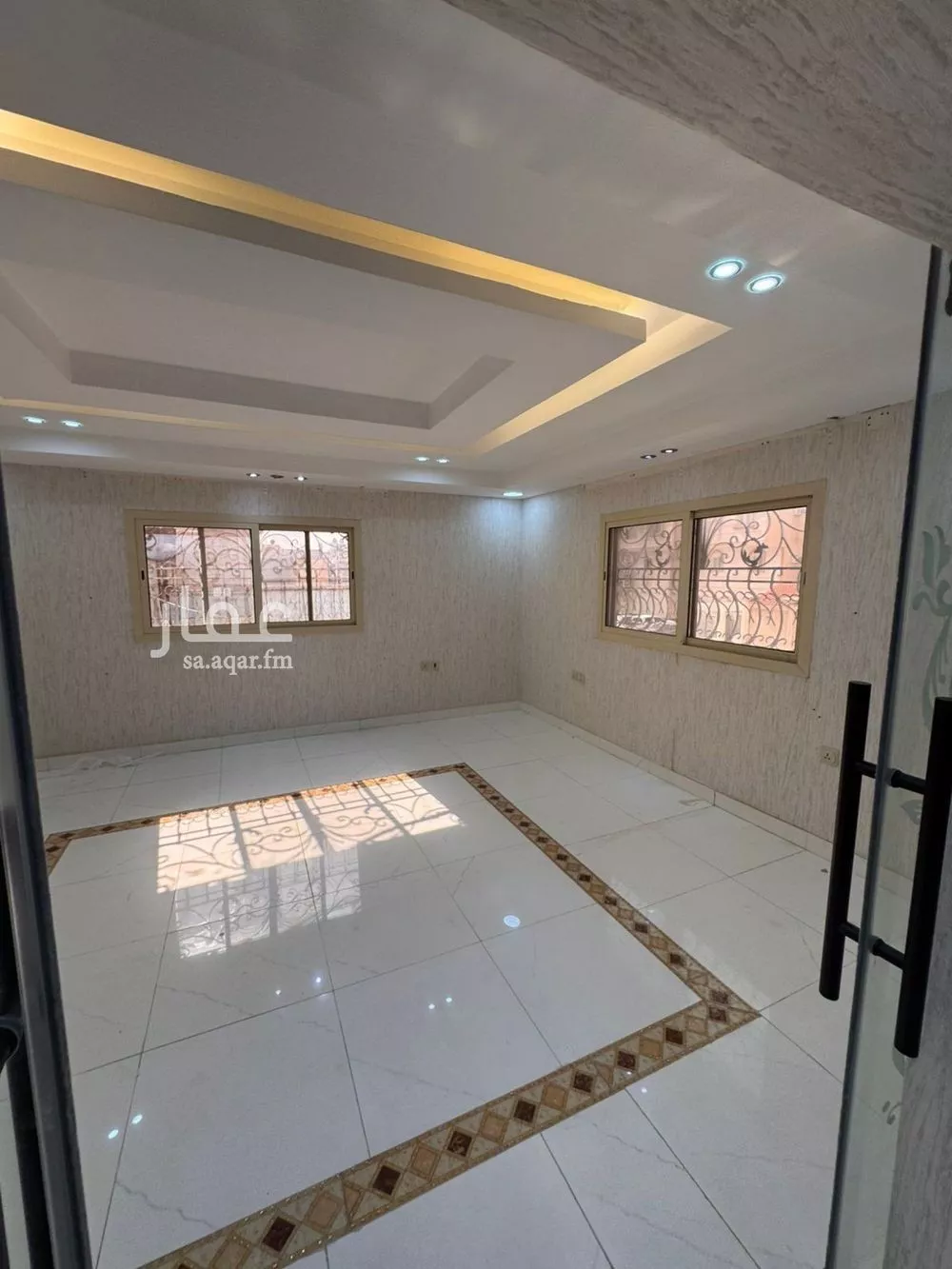 دور 5 غرف في الجسر 19