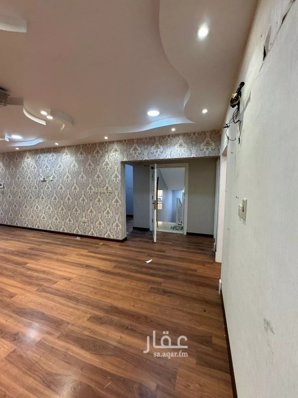 دور 5 غرف في الجسر 4