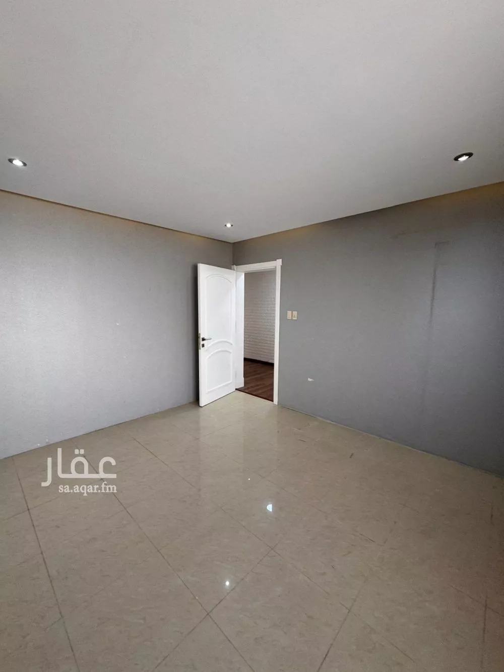 دور 5 غرف في الجسر 8