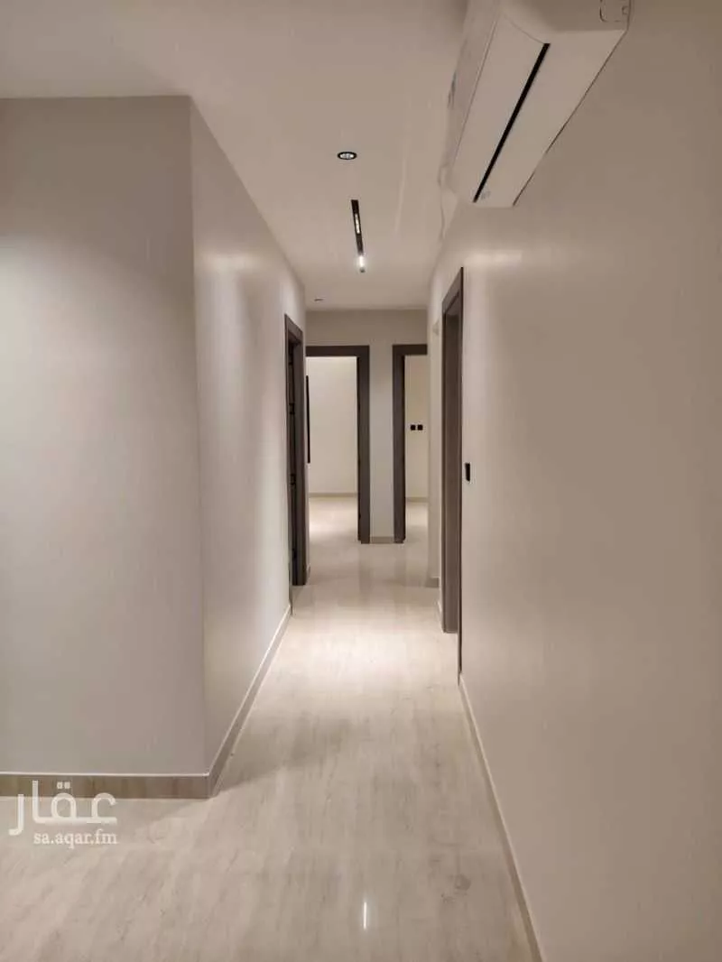 شقة 3 غرف في الحمرا 4