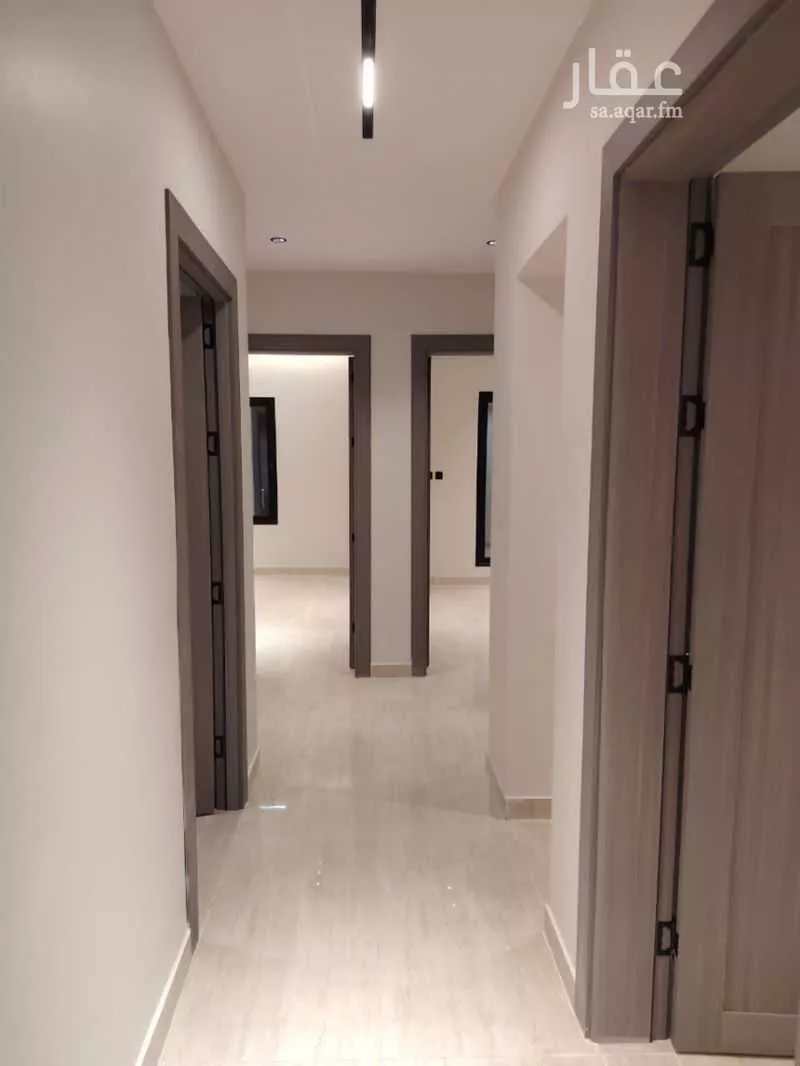 شقة 3 غرف في الحمرا 10