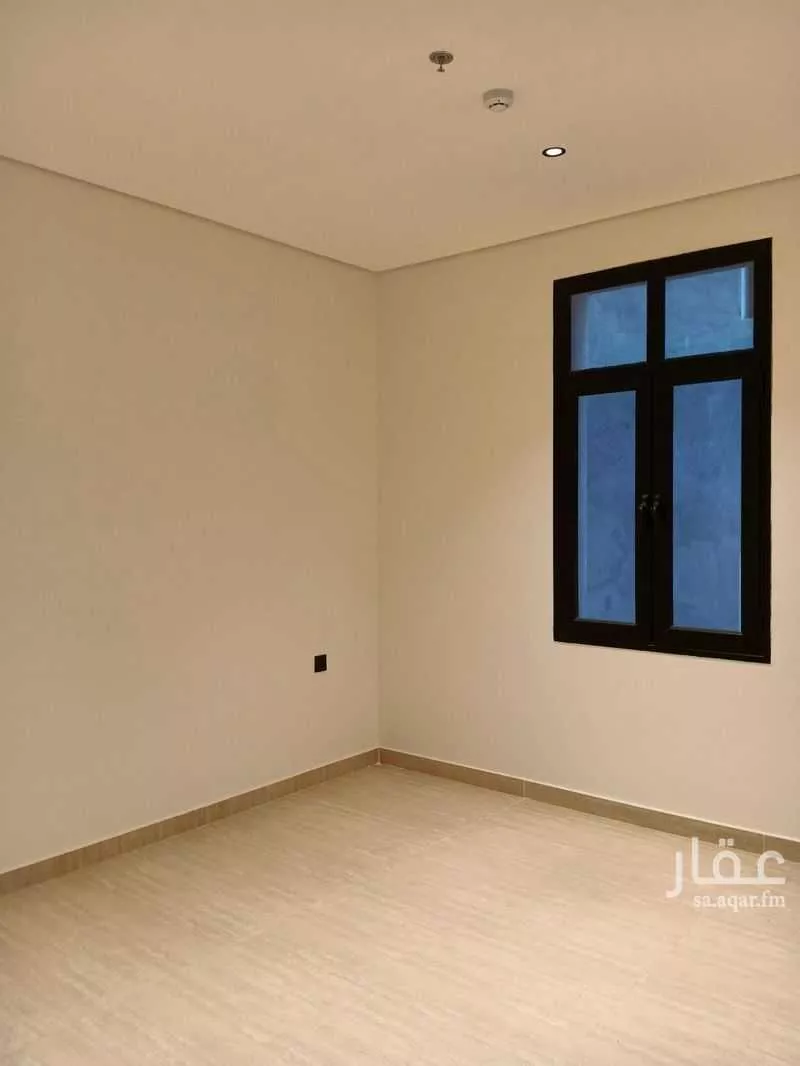 شقة 3 غرف في الخور 12