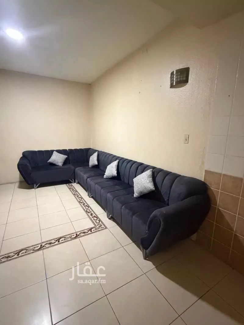 شقة 2 غرف في الثقبة 7