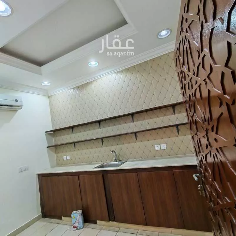 8 bedroom villa in Al Zahra, Jeddah 15