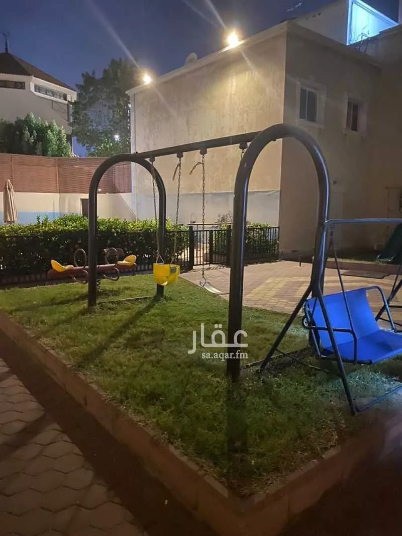 فيلا 3 غرف في الرويس 2