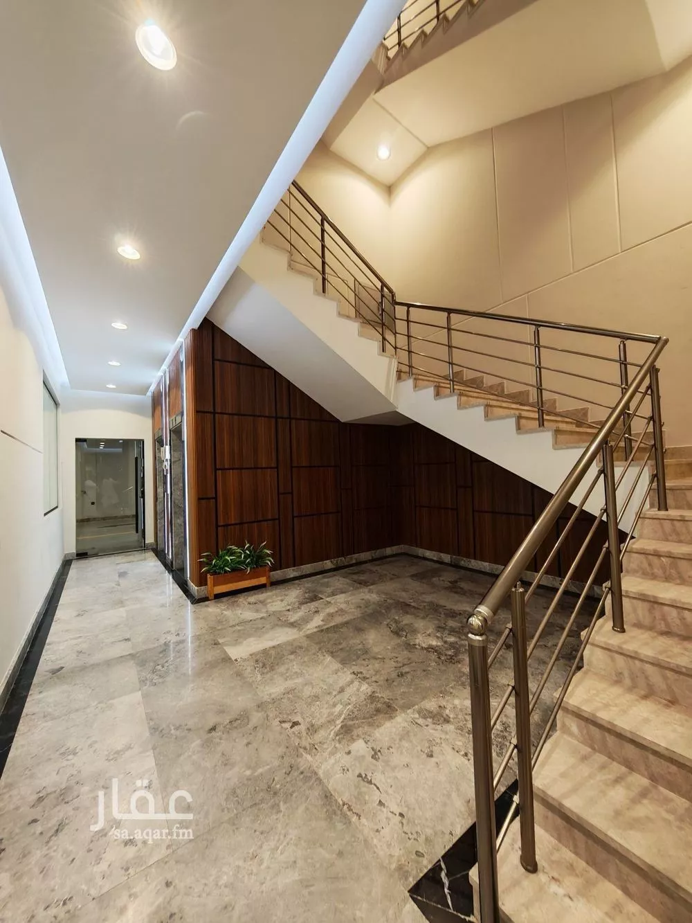 شقة 5 غرف في السلامة 17