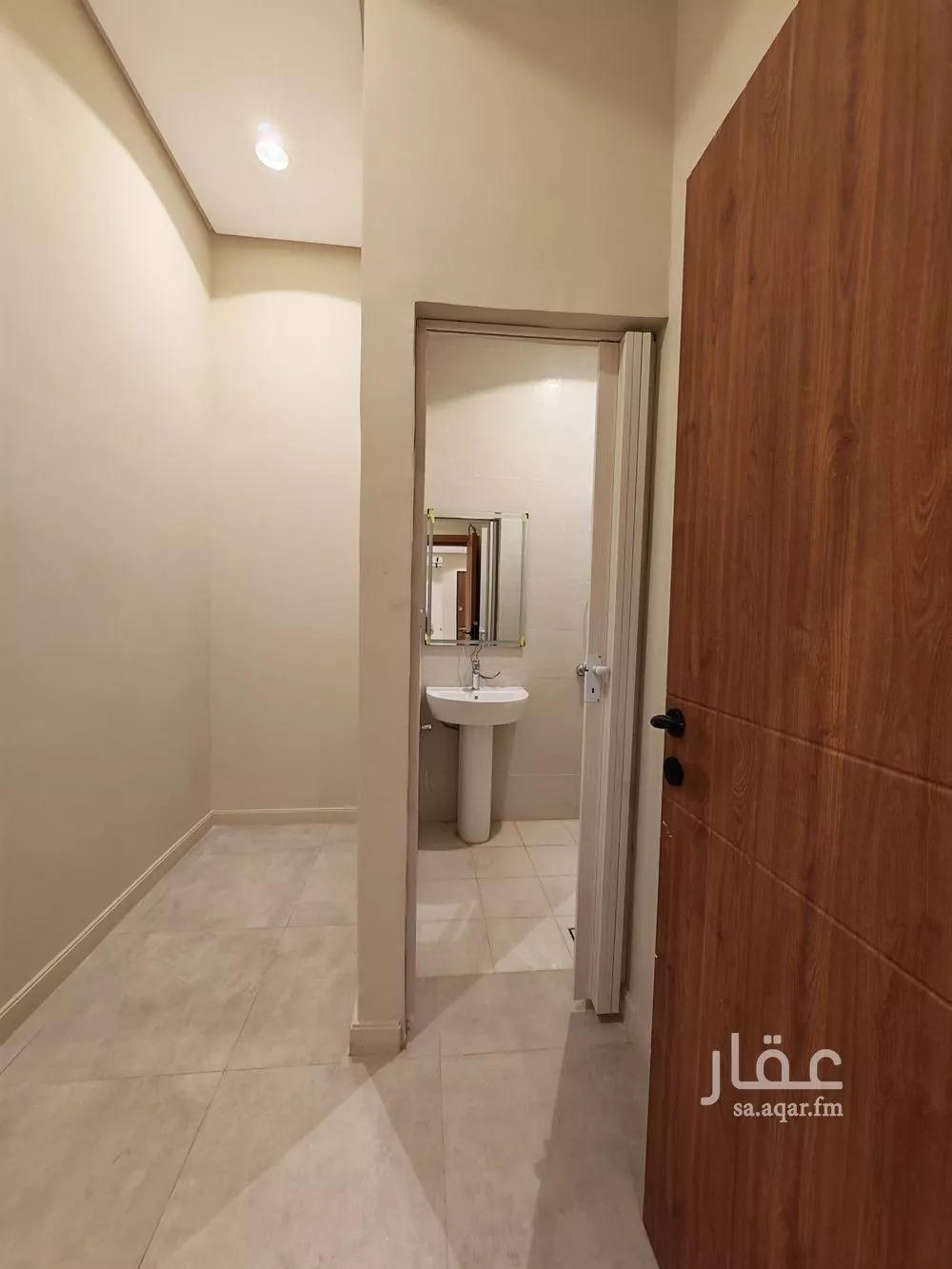 شقة 5 غرف في السلامة 18