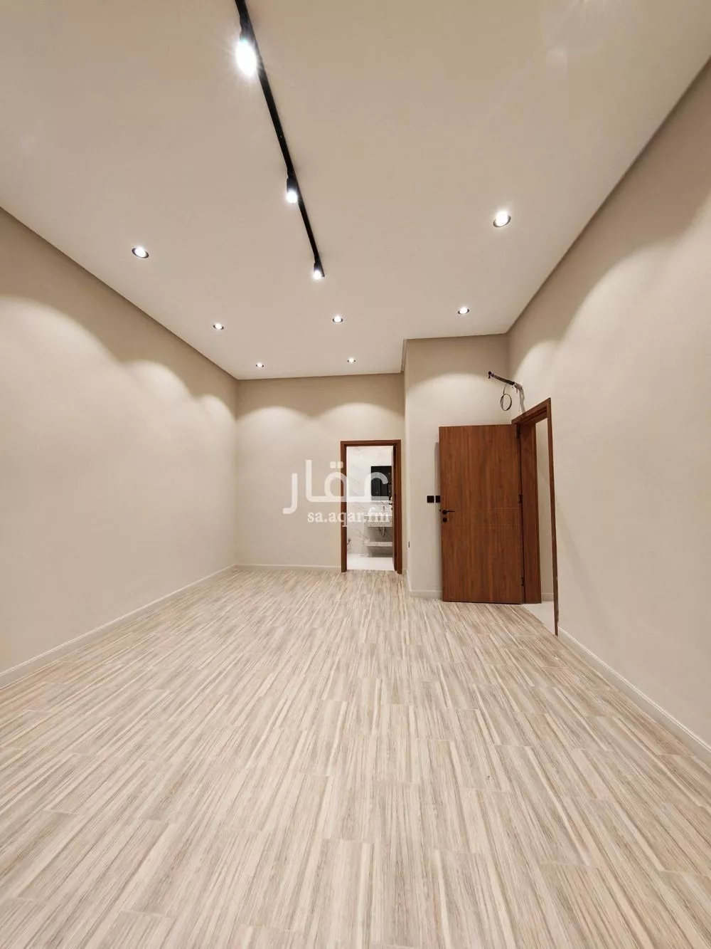 شقة 5 غرف في السلامة 7