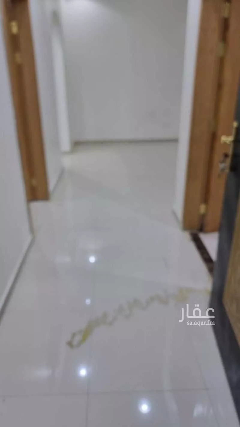 شقة 3 غرف في الرمال 2