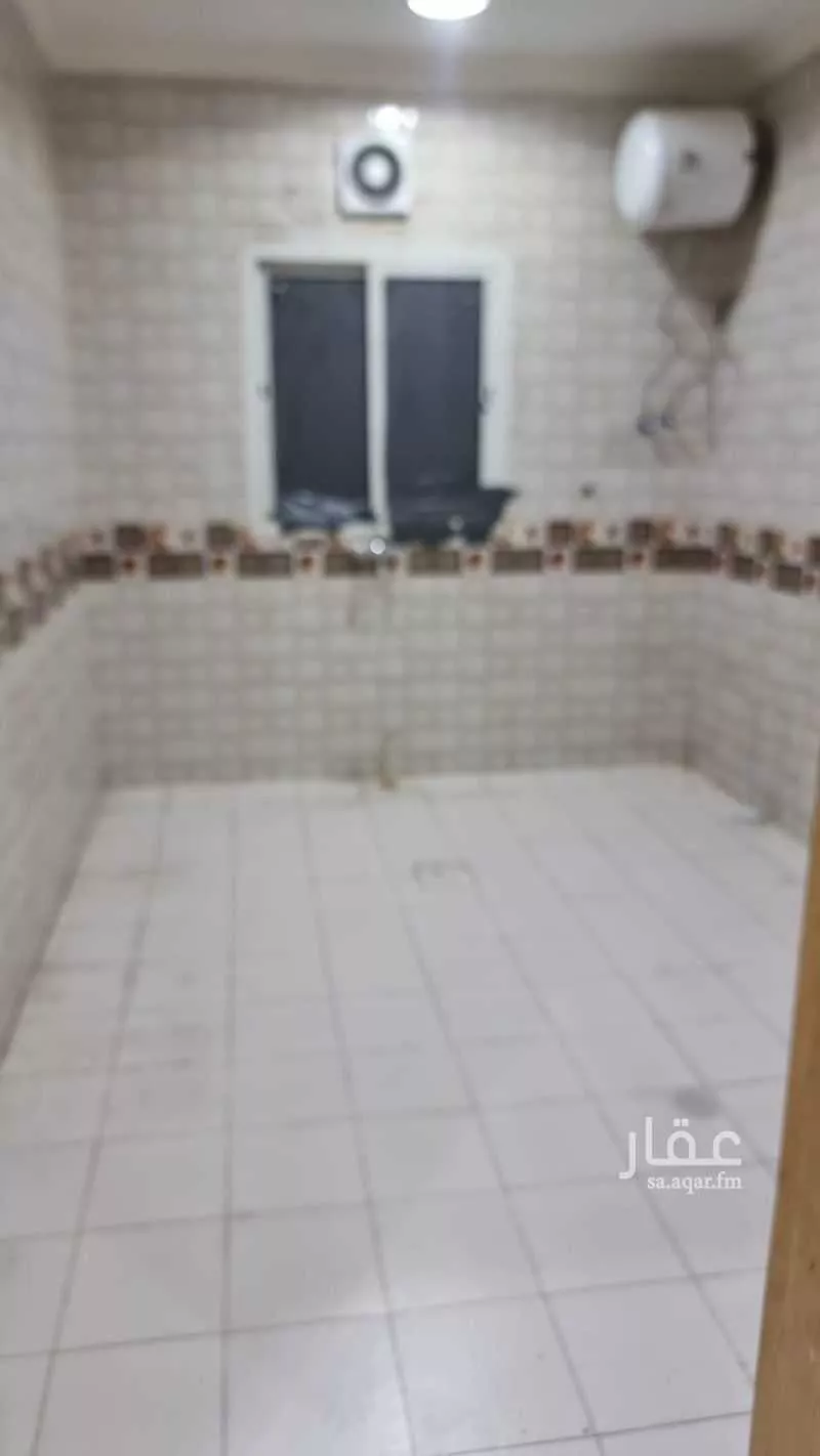 شقة 3 غرف في الرمال 5