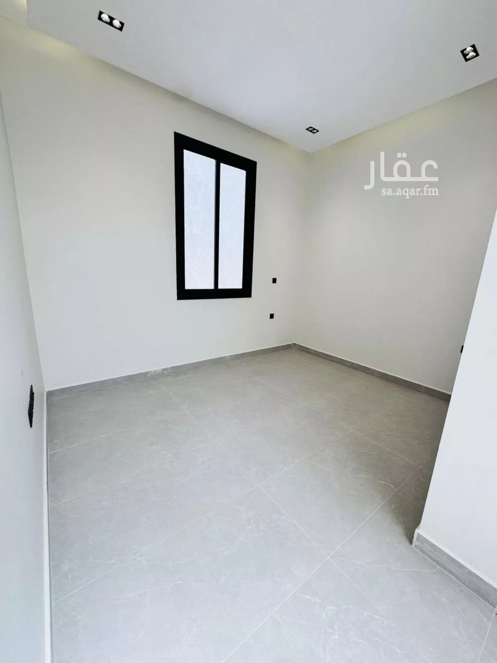 دور 4 غرف في الملك فيصل 3