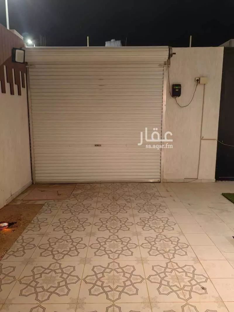 فيلا 6 غرف في نبلاء 2