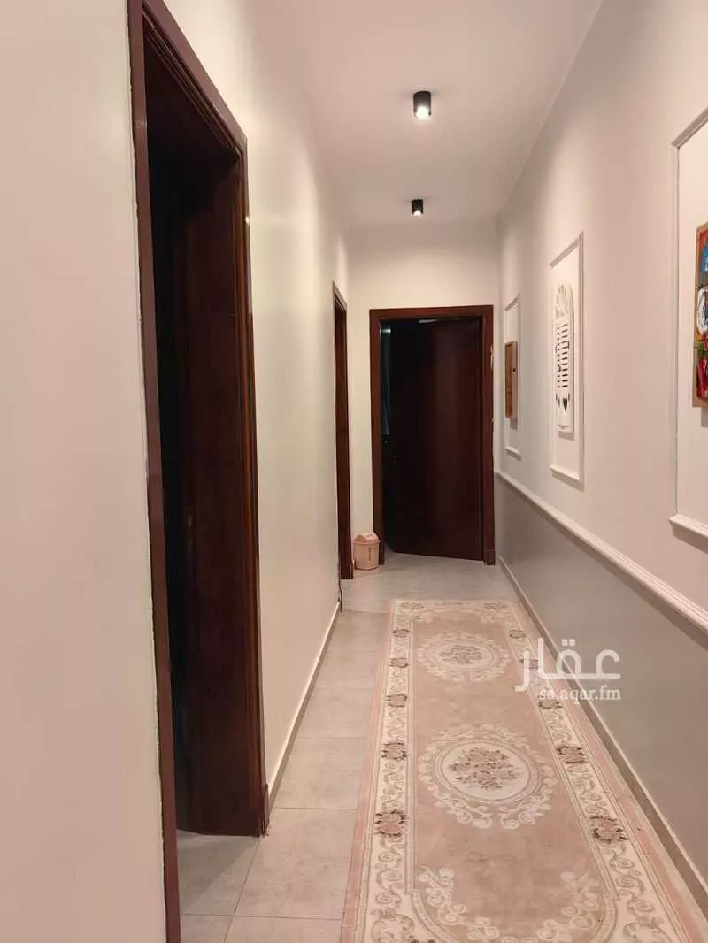 فيلا 6 غرف في نبلاء 10