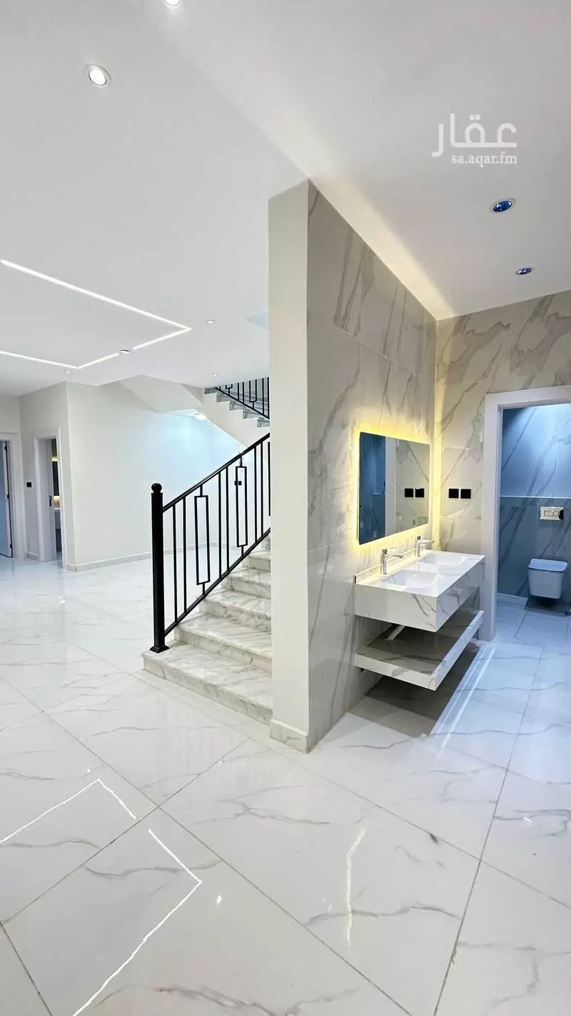 فيلا 10 غرف في الرمانة 4