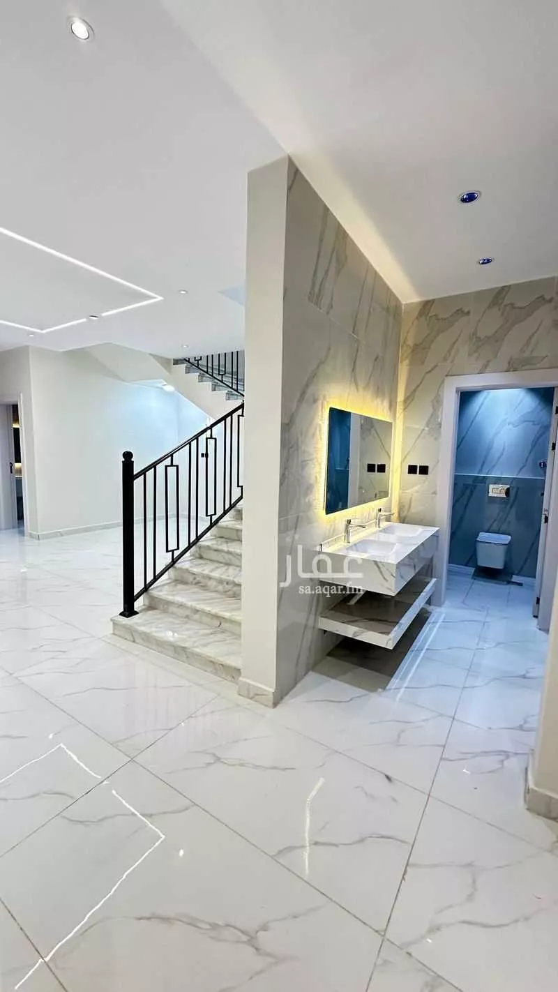 فيلا 10 غرف في الرمانة 5