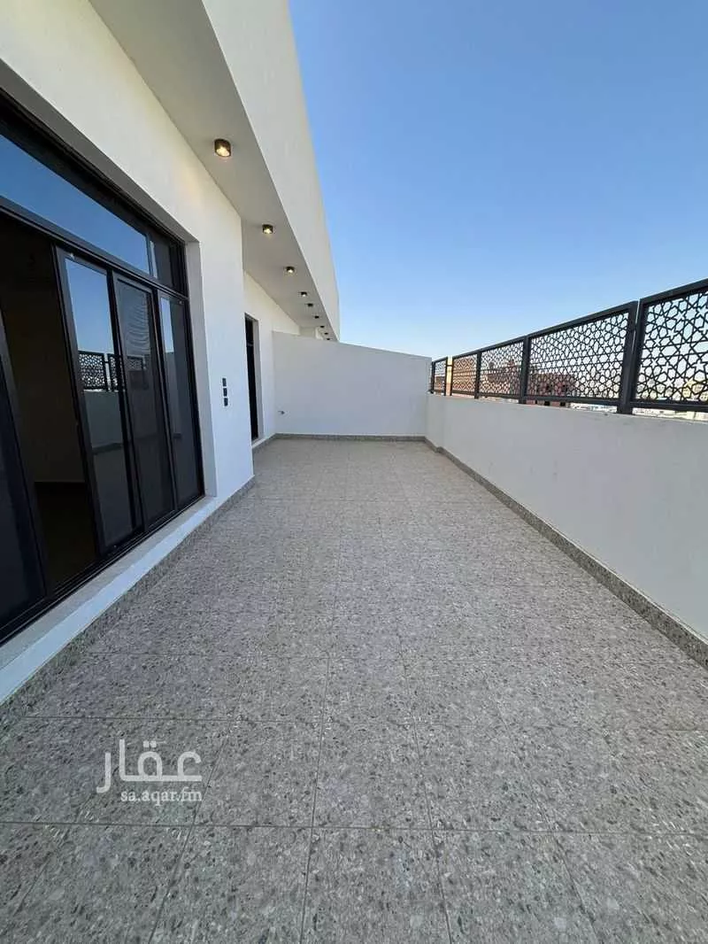 شقة 4 غرف في الشرفية 8