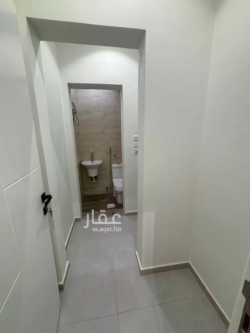 6 bedroom apartment in Al Wahah 9