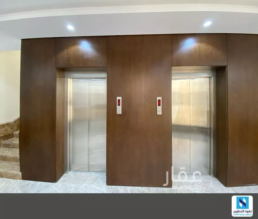 عمارة 2117 م² في الملقا 6