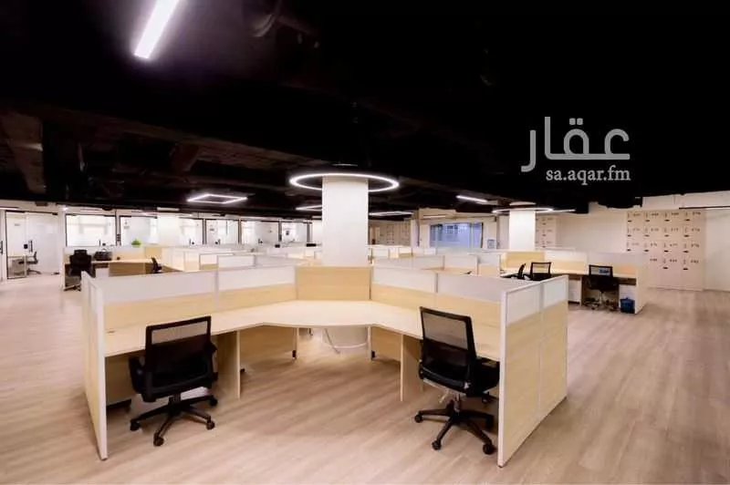 مكتب 5000 م² في الدريهمية 8
