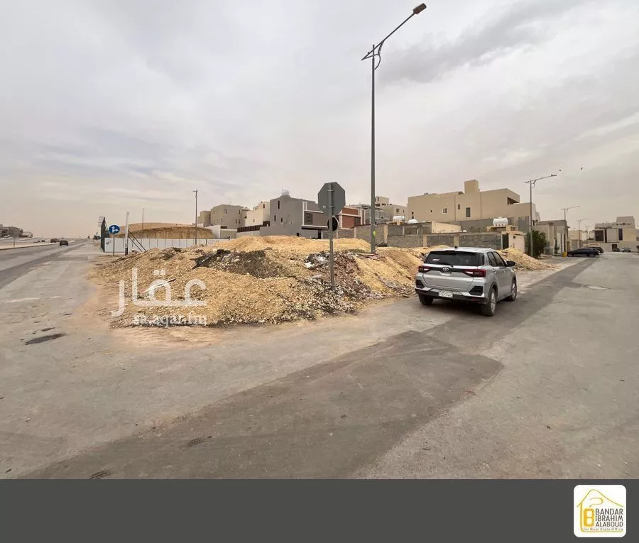 أرض 900 م² في النرجس 15