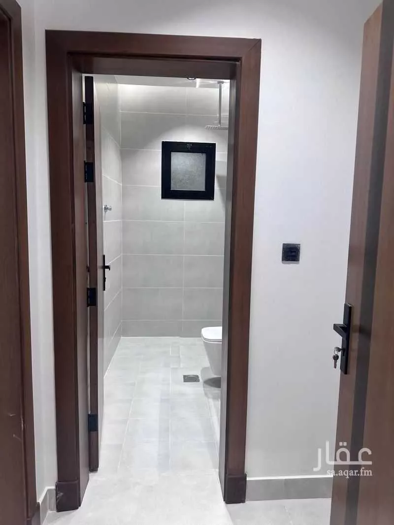 شقة 4 غرف في النعيم 8