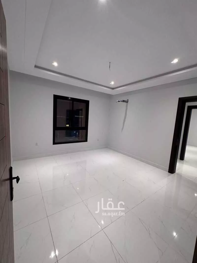 شقة 4 غرف في الصفا 6