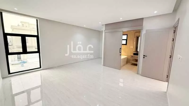 فيلا 7 غرف في ضاحية الملك فهد 15