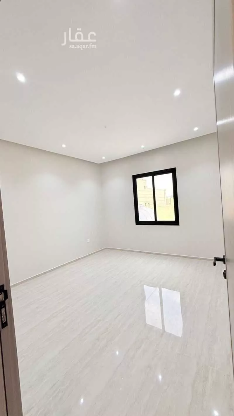 فيلا 7 غرف في ضاحية الملك فهد 17