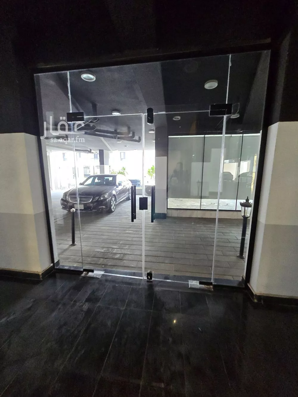 شقة 4 غرف في الحمرا 24