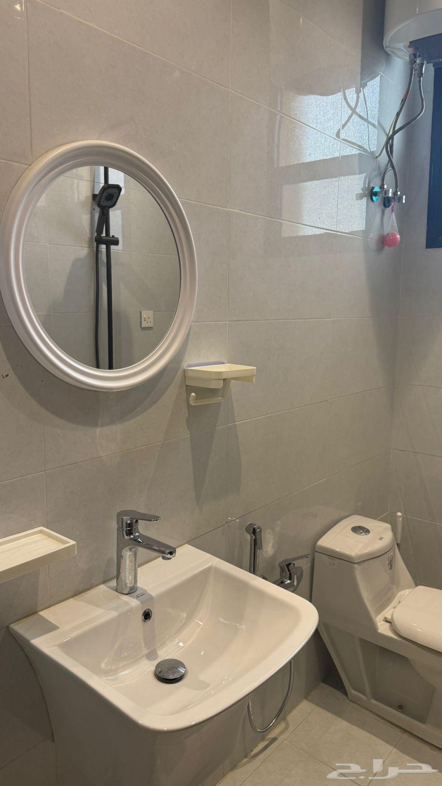 2 bedroom apartment in Dhahrat Laban 7