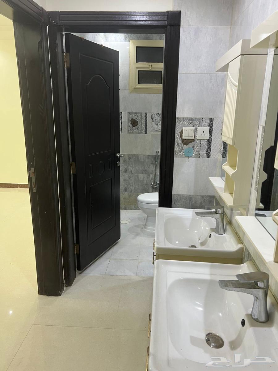 4 bedroom apartment in Tuwaiq 2