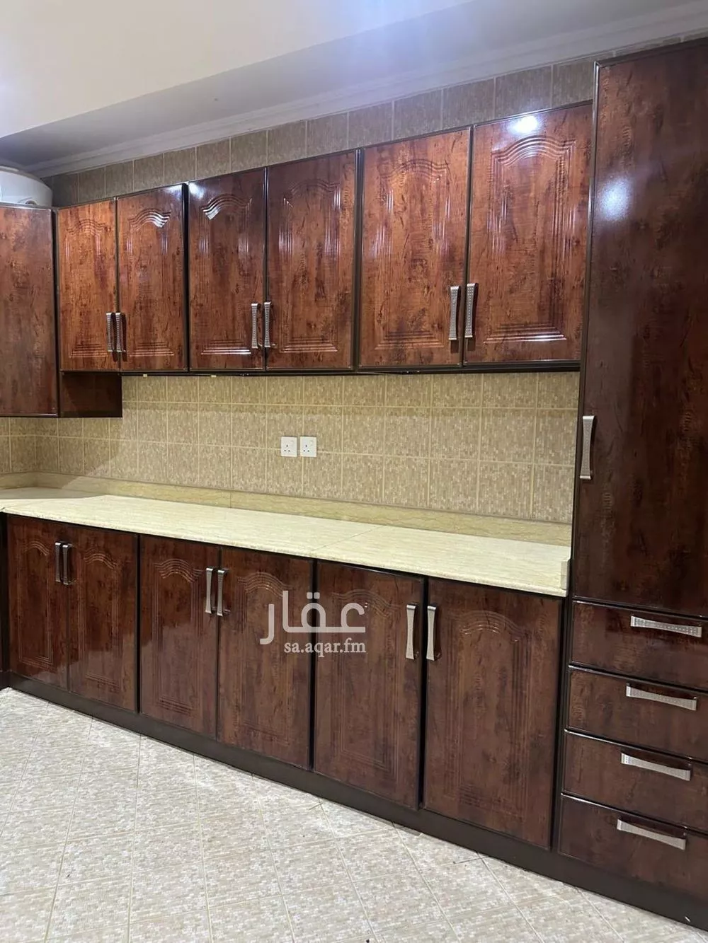 3 bedroom apartment in Al Yasmin 5