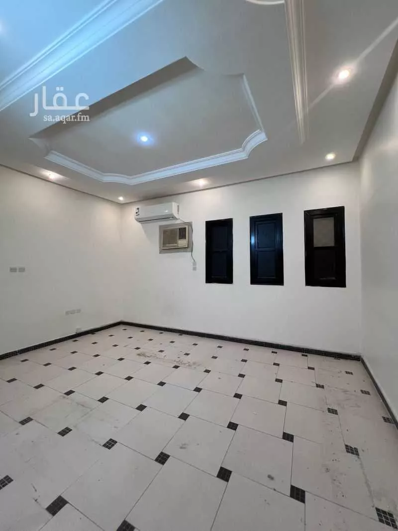 دور 4 غرف في الروابي 8