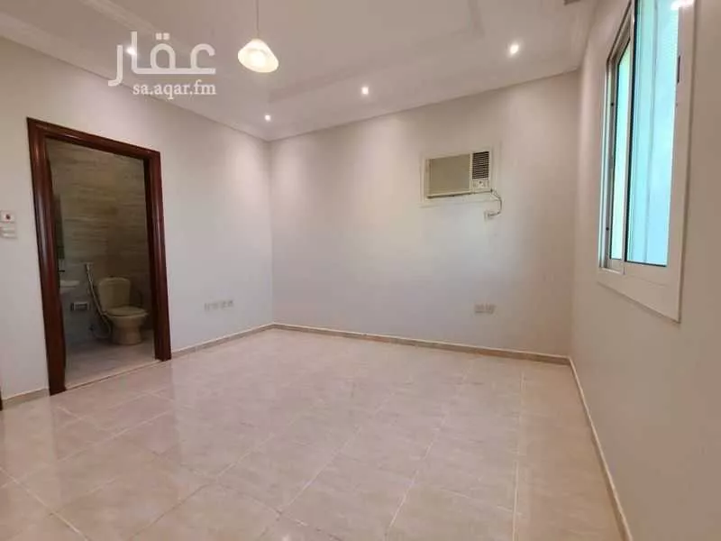 شقة 5 غرف في الروضة 13