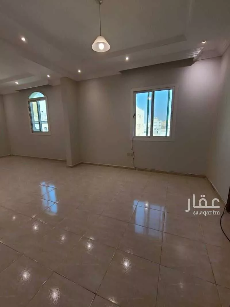 شقة 5 غرف في الروضة 7